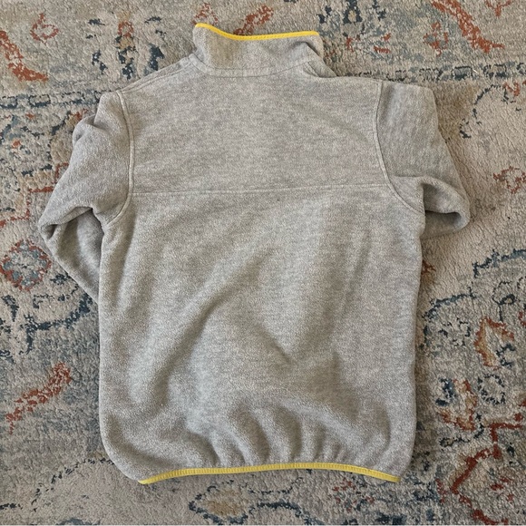 Women’s Patagonia Gray Sweater with Yellow Accents - Picture 9 of 13